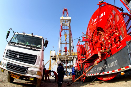 塔里木油田成功應用油管拖動旋轉噴射酸化技術