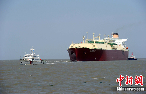 �����׿���̖LNG�������ͨ��ڸۅ^