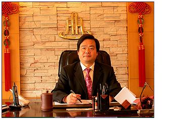 宏華集團(tuán)董事長(zhǎng)張弭先生