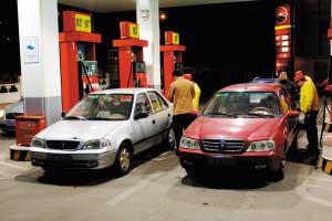 ��Ʒ���{�r������������s��